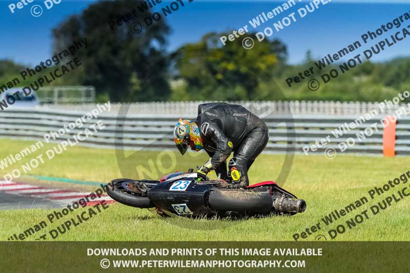 enduro digital images;event digital images;eventdigitalimages;no limits trackdays;peter wileman photography;racing digital images;snetterton;snetterton no limits trackday;snetterton photographs;snetterton trackday photographs;trackday digital images;trackday photos